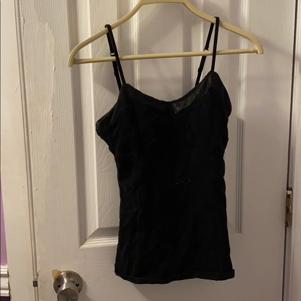 Black express tank top